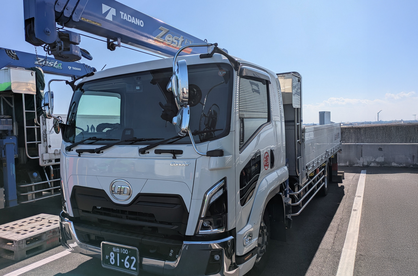 仙台運送の貸切貨物/車両