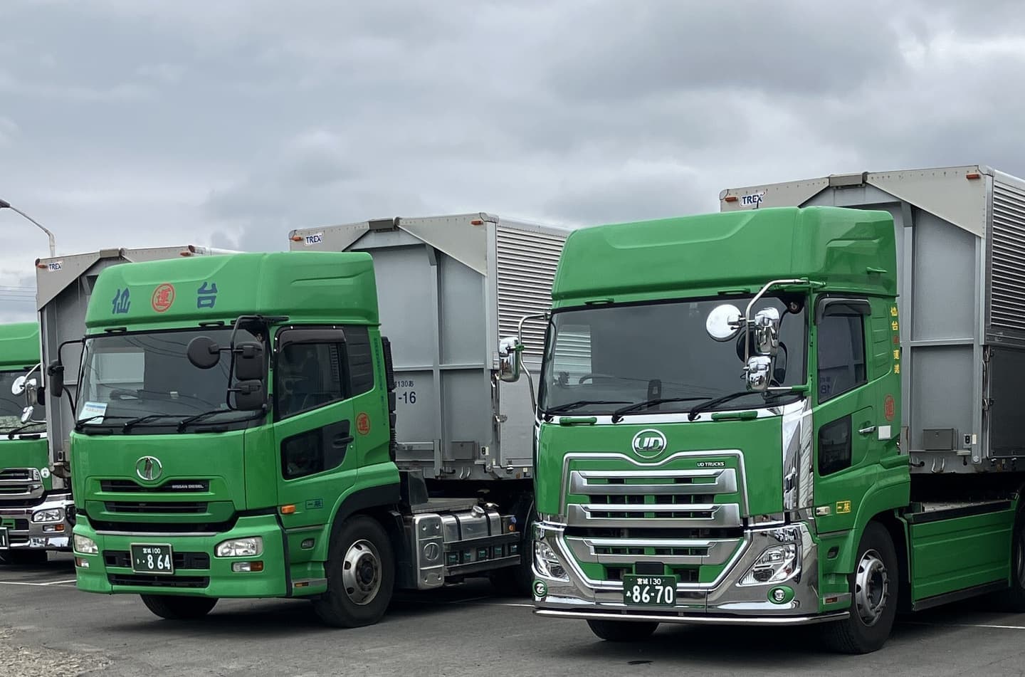 仙台運送の貸切貨物/車両